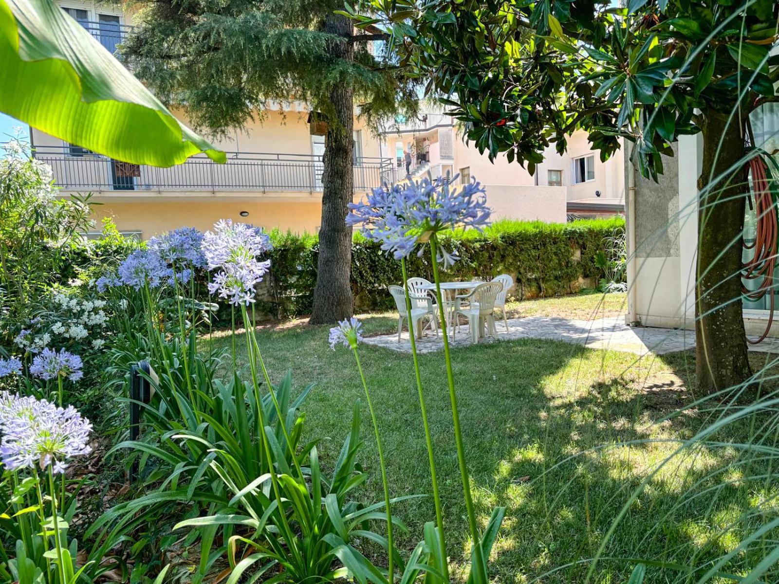 Loft 3, A 150 M Dal Mare, Pineto Centro Apartment Ngoại thất bức ảnh